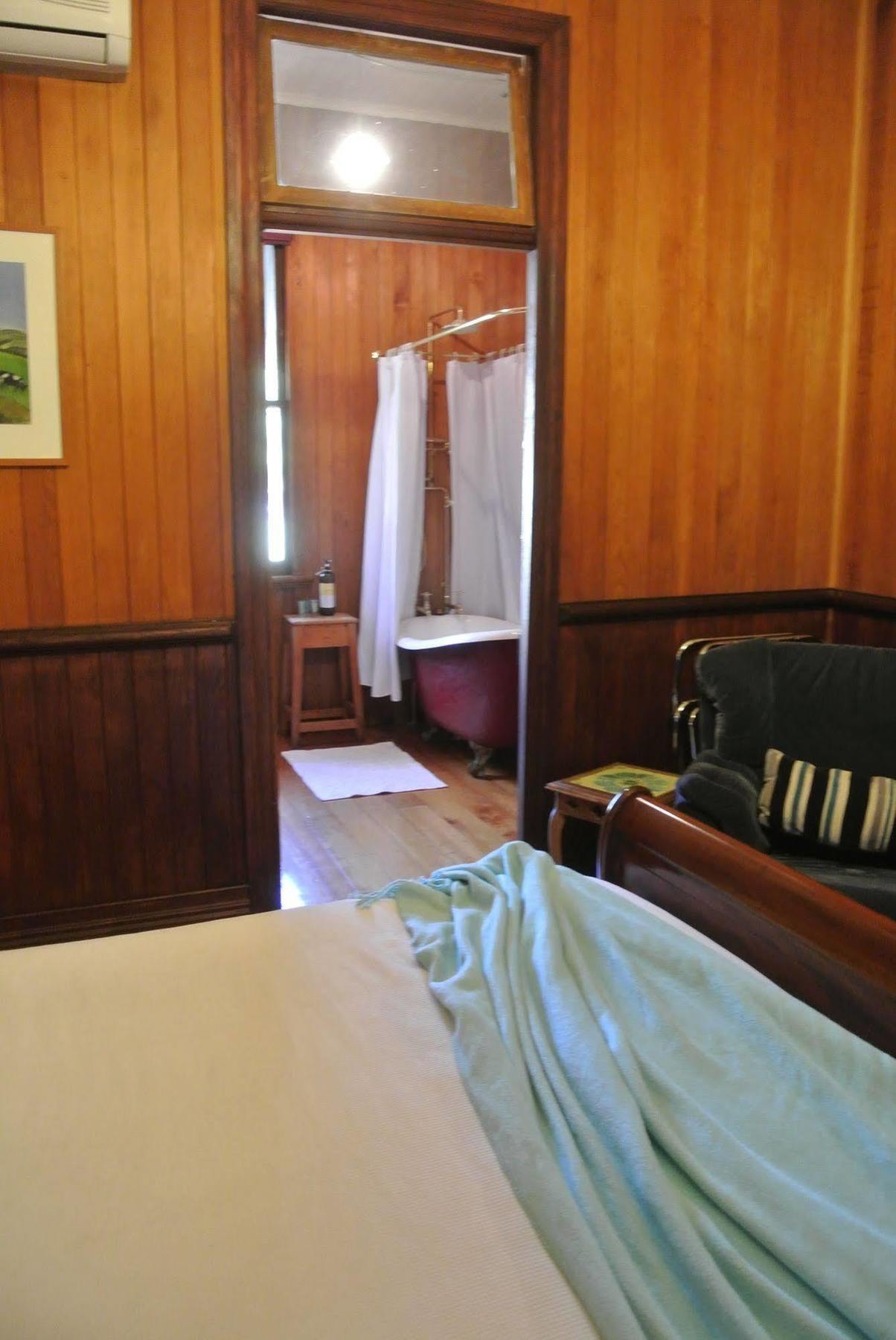 Wiss House Bed & Breakfast Kalbar Kültér fotó